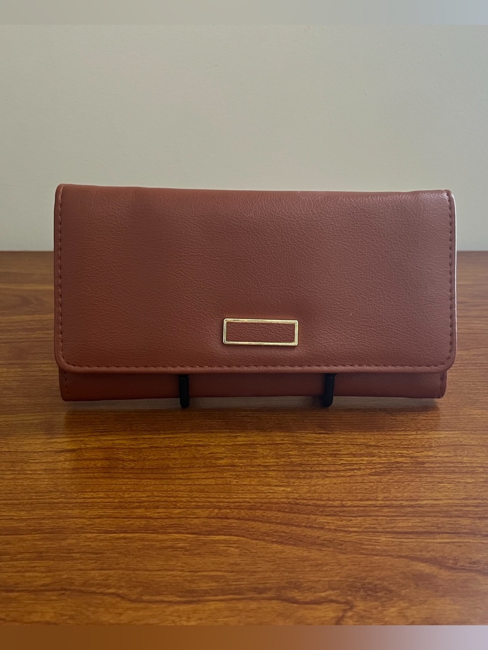 NWT ~ Time & Tru Brown Faux Leather Clutch Organizer Wallet Tri Fold Classic